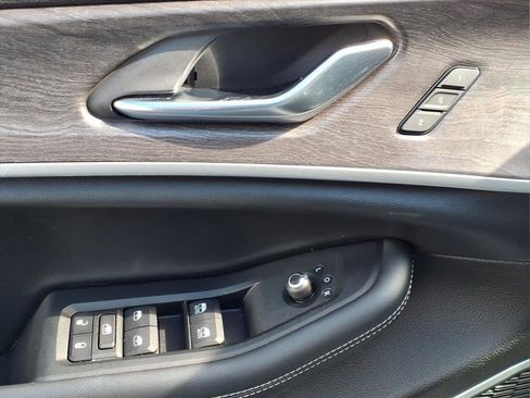 Used 2022 Jeep Grand Cherokee L Limited image 21