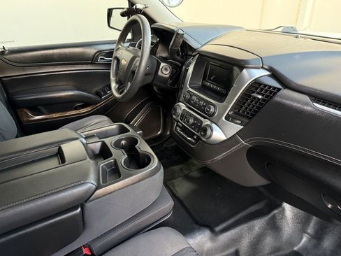 Used 2016 Chevrolet Tahoe 2WD image 12