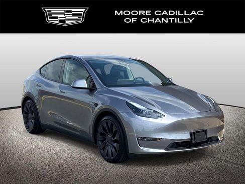 Used 2025 Tesla Model Y Performance AWD/4WD image 1