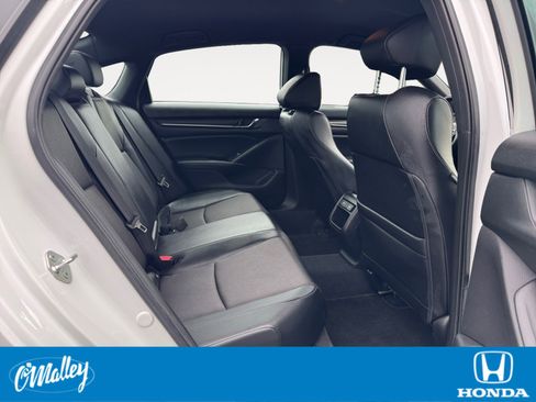 Used 2022 Honda Accord Sport image 13