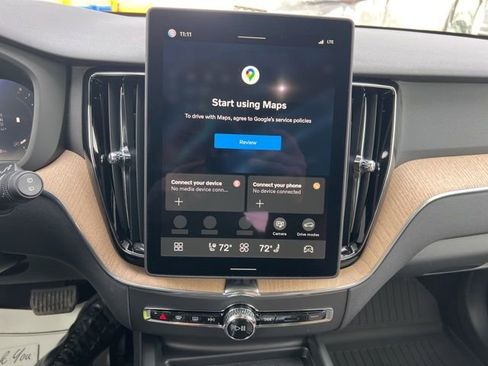 New 2026 Volvo XC60 B5 Plus w/ Protection Package Premier image 30