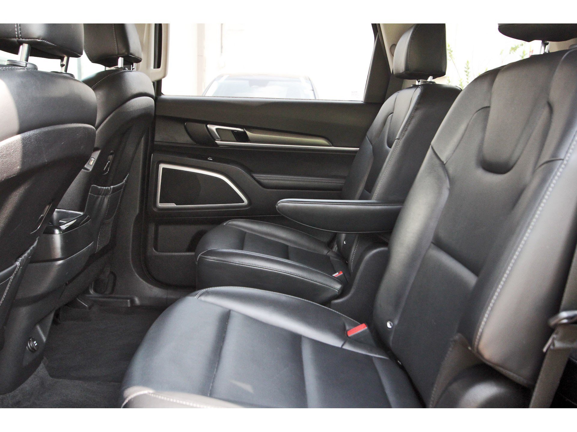 Used 2021 Kia Telluride S FWD image 27