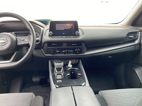 Used 2023 Nissan Rogue SV FWD image 15