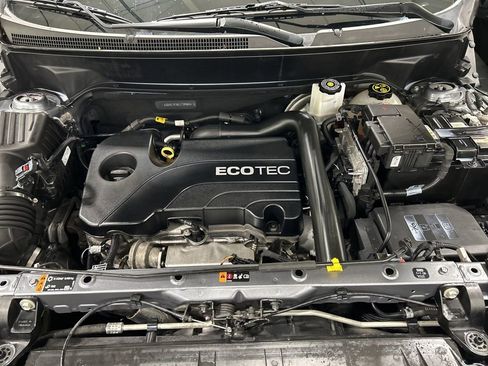 Used 2020 GMC Terrain SLE w/ Driver Convenience Package image 25