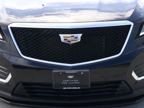 Used 2022 Cadillac XT5 Sportv w/ Technology Package AWD/4WD image 8