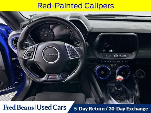 Used 2020 Chevrolet Camaro SS RWD image 23