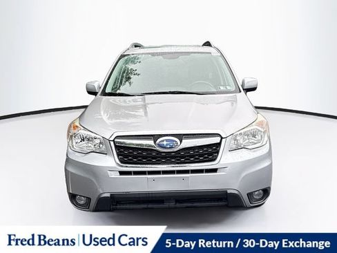 Used 2016 Subaru Forester 2.5i Limited AWD/4WD image 2