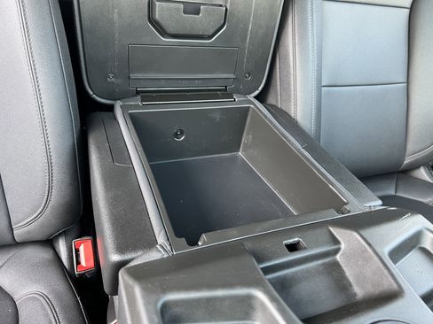 Used 2022 Chevrolet Silverado 3500 W/T image 18