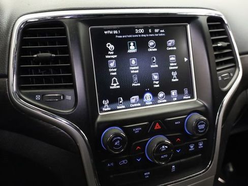 Used 2015 Jeep Grand Cherokee Altitude image 19