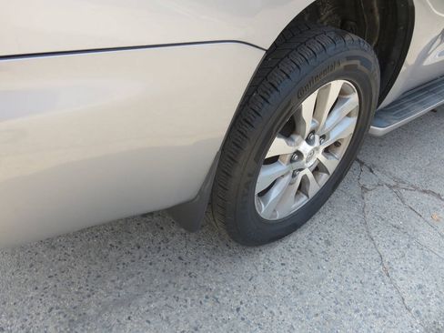 Used 2011 Toyota Sequoia Limited AWD/4WD image 39