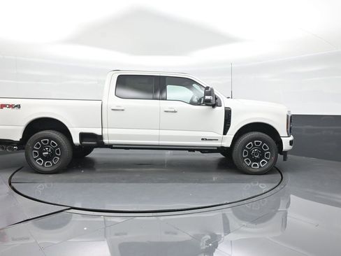 New 2026 Ford F250 Platinum AWD/4WD image 16