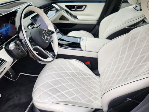 Used 2024 Mercedes-Benz S 580 4MATIC Sedan image 12