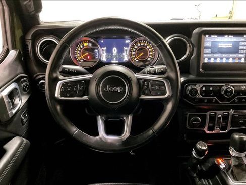 Used 2021 Jeep Wrangler Unlimited Sahara AWD/4WD image 5