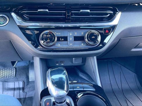 Used 2026 Buick Envista Sport Touring w/ Convenience I Package FWD image 36