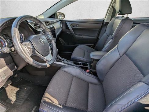 Used 2017 Toyota Corolla SE image 16