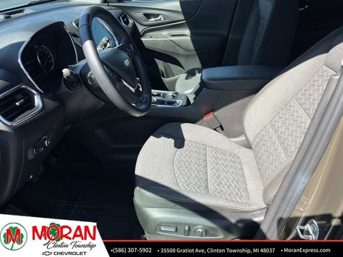 Certified 2024 Chevrolet Equinox LT FWD image 17