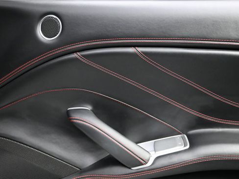 Used 2016 Ferrari California T image 66
