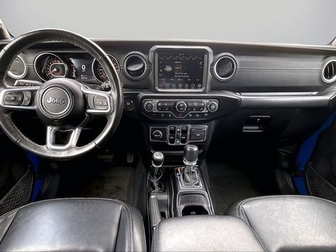 Certified 2022 Jeep Wrangler Unlimited Sahara w/ LED Lighting Group AWD/4WD image 16