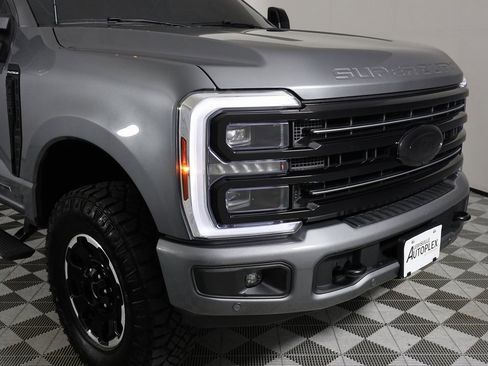 Used 2025 Ford F250 Platinum w/ Tremor Off-Road Package image 50