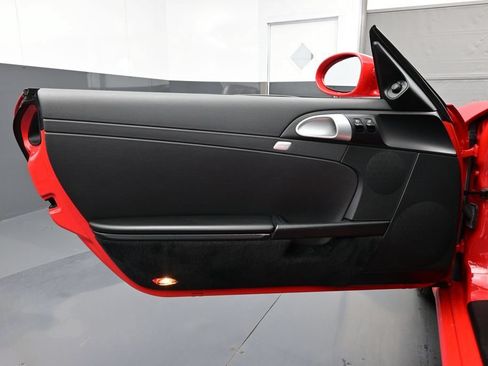 Used 2006 Porsche Boxster RWD image 7