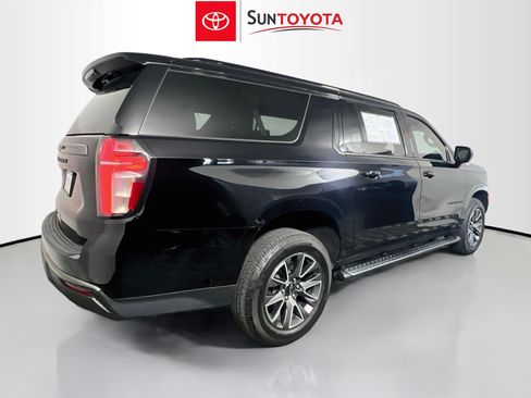 Used 2022 Chevrolet Suburban Z71 AWD/4WD image 4