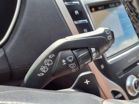Used 2017 Lincoln MKX Reserve AWD/4WD image 18