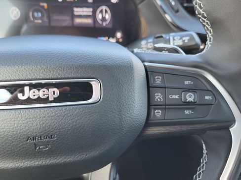 New 2026 Jeep Grand Cherokee Limited image 28