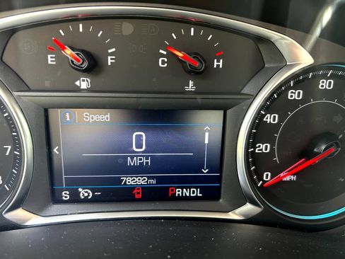 Used 2022 Chevrolet Equinox LT FWD image 1