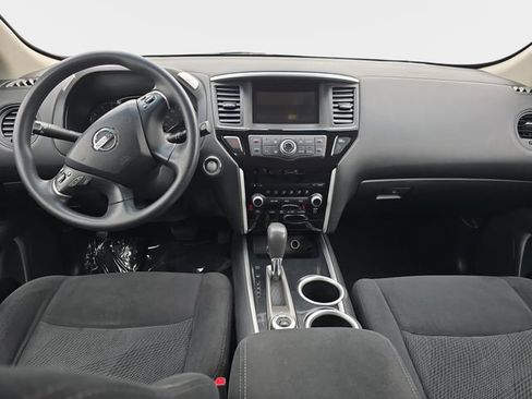 Used 2015 Nissan Pathfinder S AWD/4WD image 10