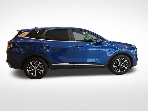 Used 2023 Kia Sportage EX image 6