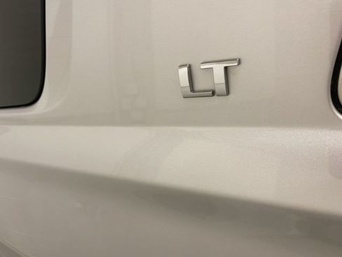 Used 2018 Chevrolet Tahoe LT AWD/4WD image 36