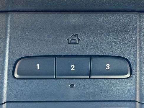 Used 2019 Cadillac XT5 Luxury image 29