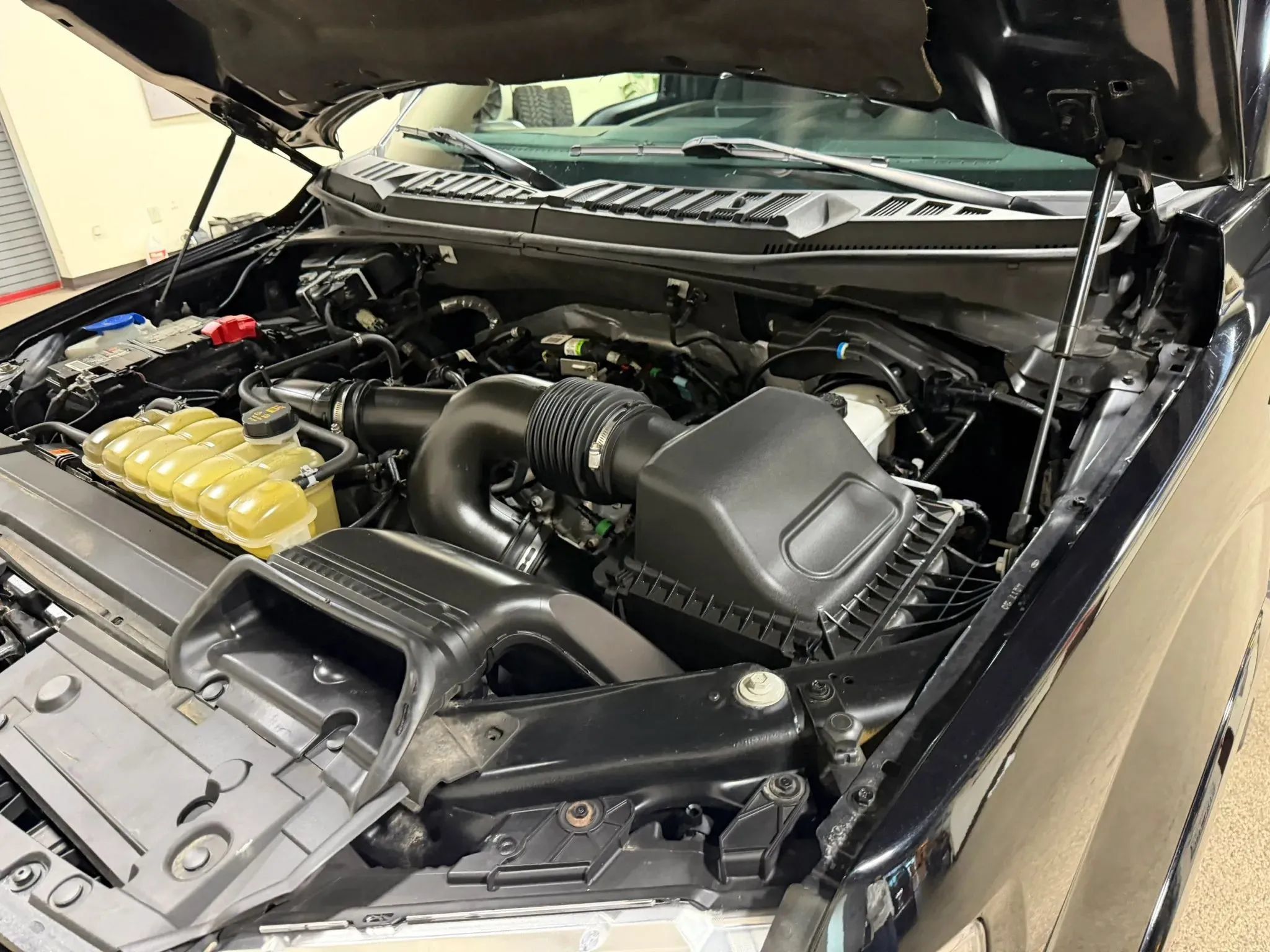 Used 2020 Ford F150 XLT w/ Equipment Group 302A Luxury AWD/4WD image 54