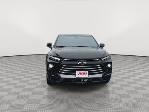 Certified 2023 Chevrolet Blazer Premier w/ Driver Confidence II Package AWD/4WD image 3
