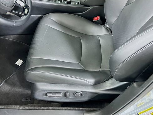 Used 2024 Honda Accord Sport image 19