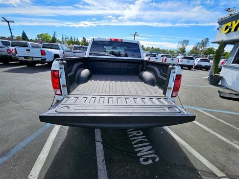 Used 2016 RAM 1500 Tradesman w/ Popular Equipment Group AWD/4WD image 5