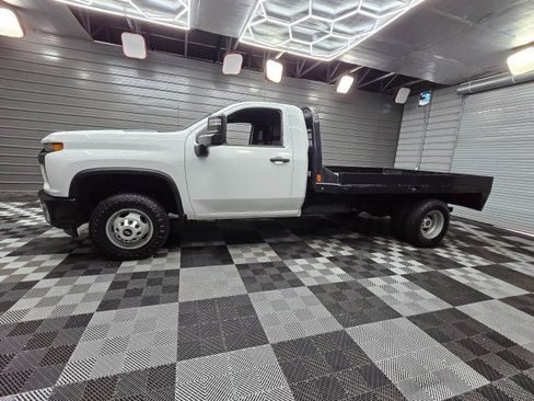 Used 2021 Chevrolet Silverado 3500 W/T w/ WT Convenience Package AWD/4WD image 9