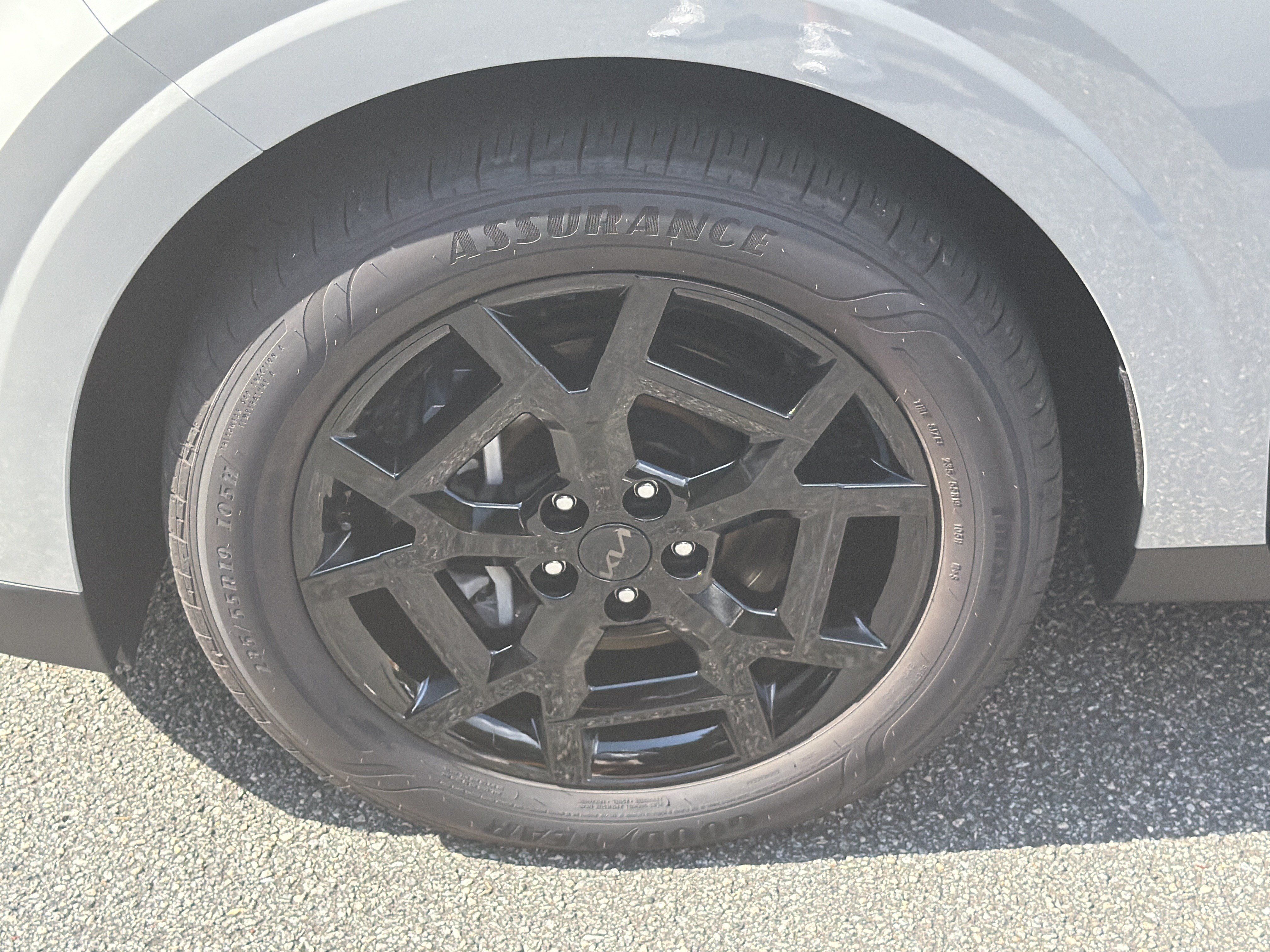 Certified 2026 Kia Carnival SX FWD image 11