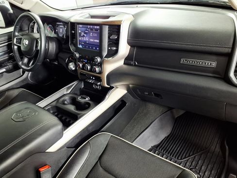 Used 2022 RAM 1500 Laramie RWD image 12