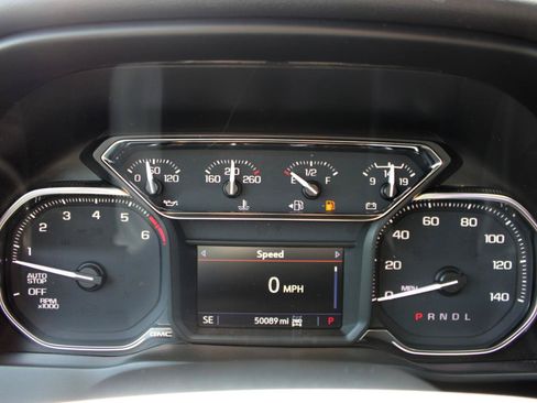 Used 2021 GMC Sierra 1500 SLT w/ SLT Convenience Package AWD/4WD image 23