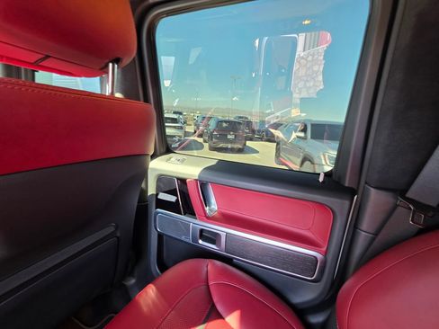 Used 2023 Mercedes-Benz G 63 AMG 4MATIC image 27