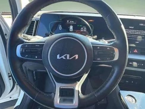 Used 2023 Kia Sportage EX image 48