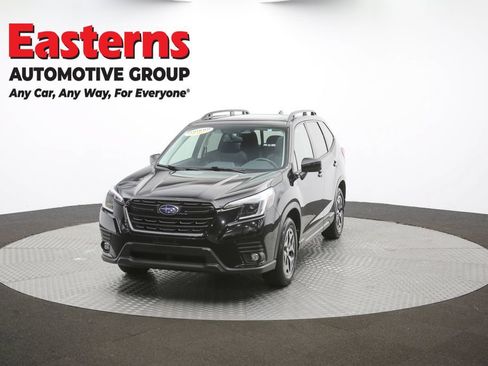 Used 2024 Subaru Forester Premium AWD/4WD image 56