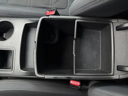 Used 2016 Kia Sorento LX image 26