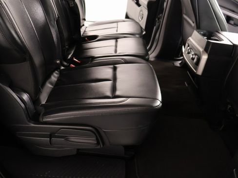 Used 2023 Ford Expedition Max XLT image 16