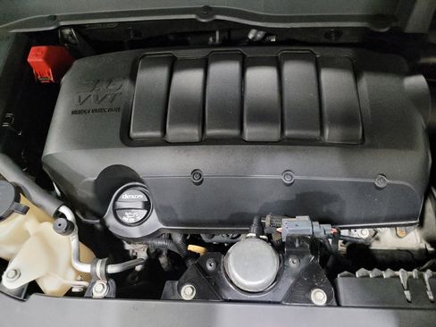 Used 2015 Buick Enclave Premium w/ Experience Buick Package image 30