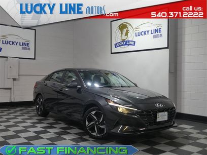 Used 2021 Hyundai Elantra SEL w/ Convenience + Premium Package