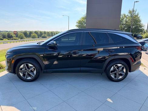 Used 2025 Hyundai Tucson SEL FWD image 6