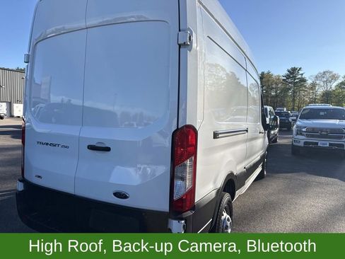Used 2022 Ford Transit 250 148 High Roof AWD image 7