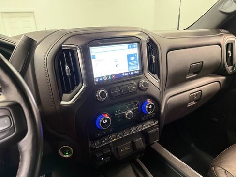 Used 2022 GMC Sierra 3500 AT4 w/ AT4 Preferred Package image 77